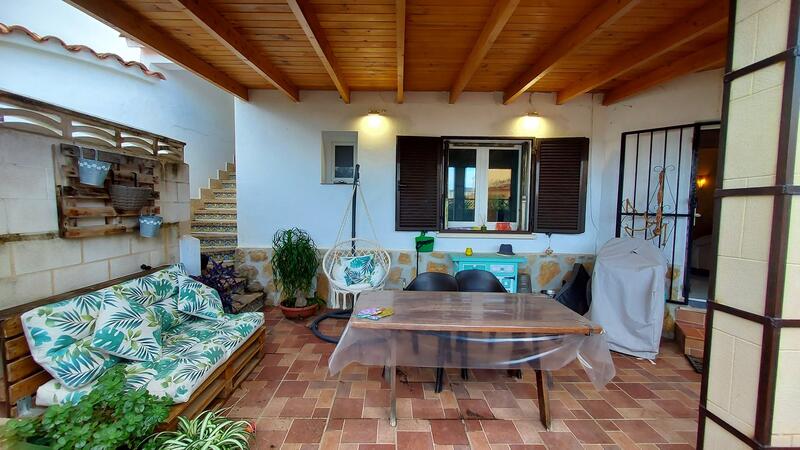 2 Schlafzimmer Duplex zu verkaufen