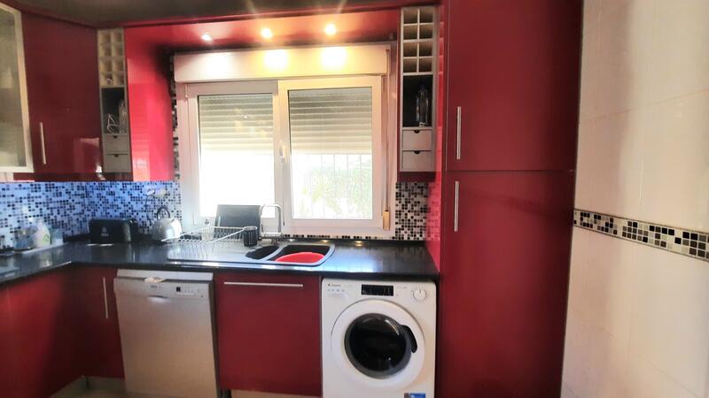 3 bedroom Country House for sale