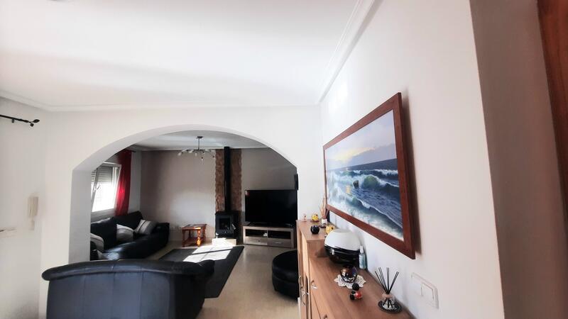 3 bedroom Country House for sale