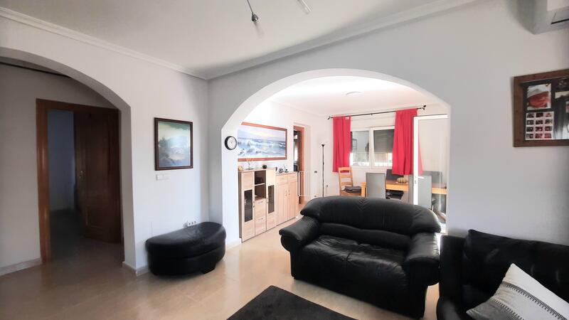 3 bedroom Country House for sale
