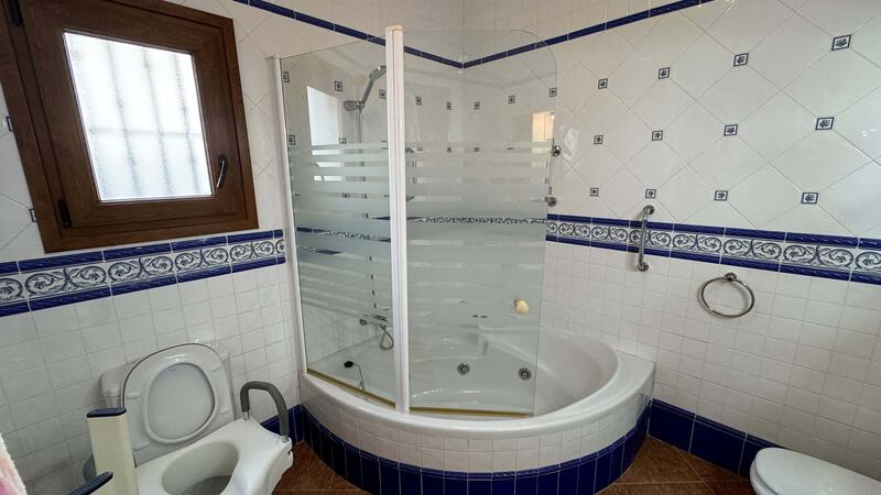 3 chambre Auberge à vendre