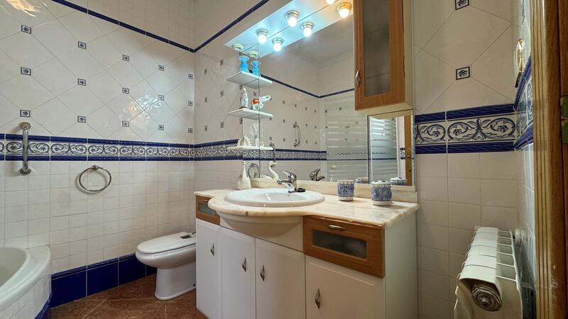 3 chambre Auberge à vendre