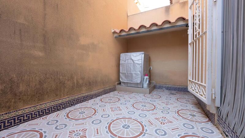 3 bedroom Townhouse for sale