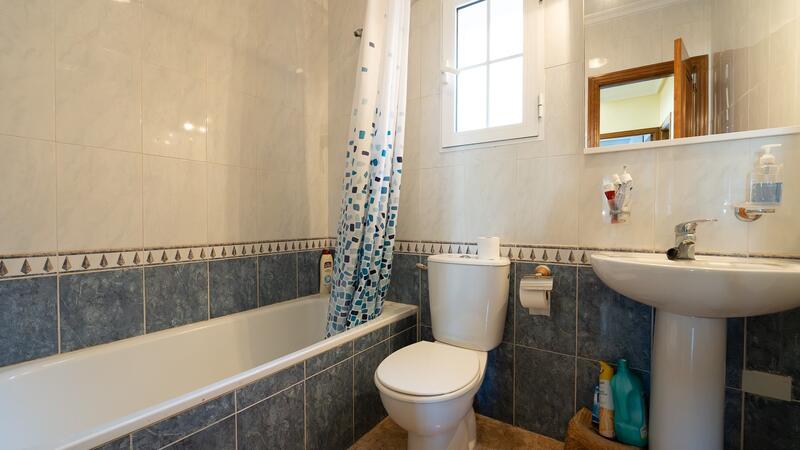 3 bedroom Townhouse for sale