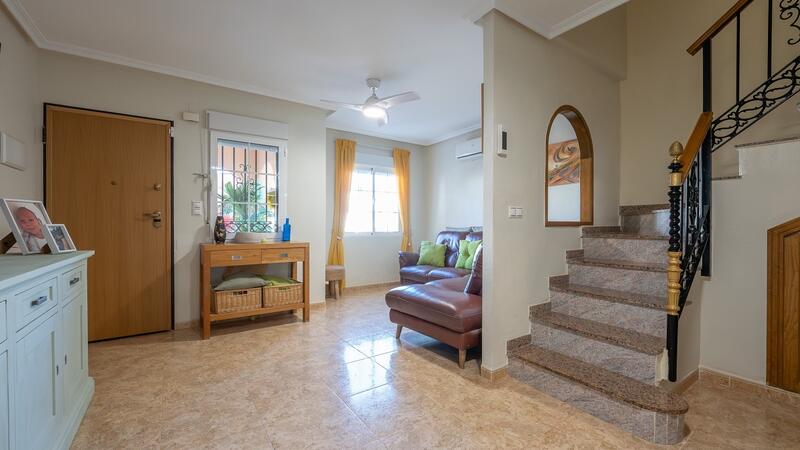 3 bedroom Townhouse for sale