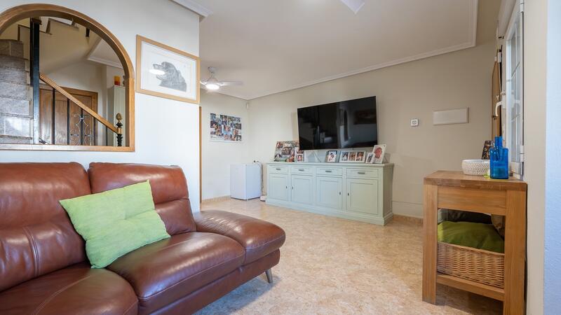 3 bedroom Townhouse for sale