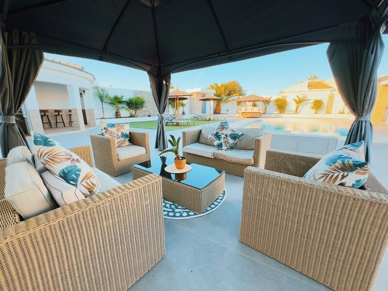 5 Cuarto Casa de Campo en venta