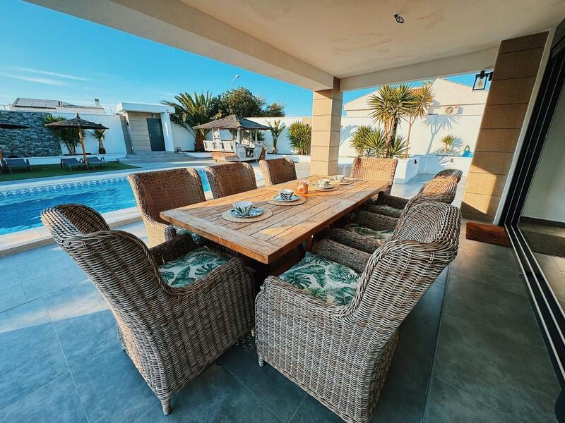 5 Cuarto Casa de Campo en venta