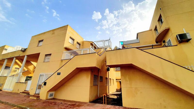 Apartamento en venta en Los Alcazares, Murcia