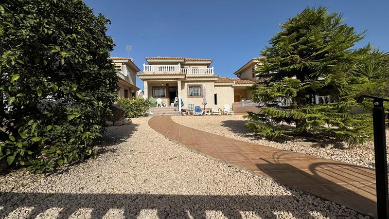 3 bedroom Villa for sale