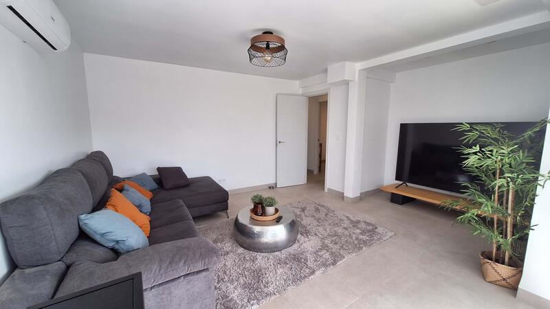 3 bedroom Apartment for sale