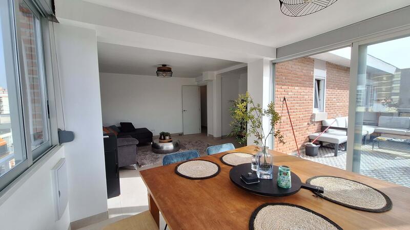 3 bedroom Apartment for sale