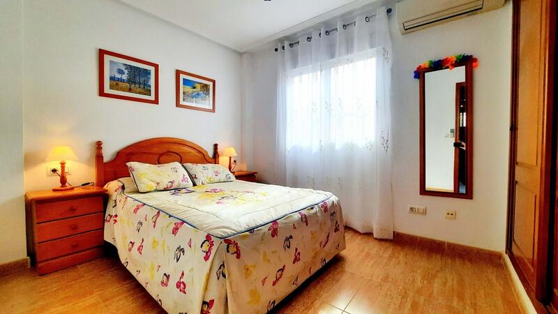 2 Cuarto Adosado en venta