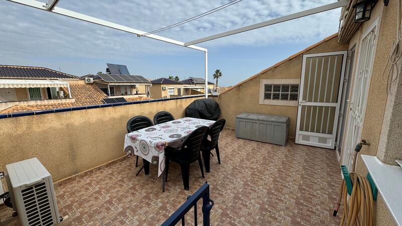 3 bedroom Townhouse for sale