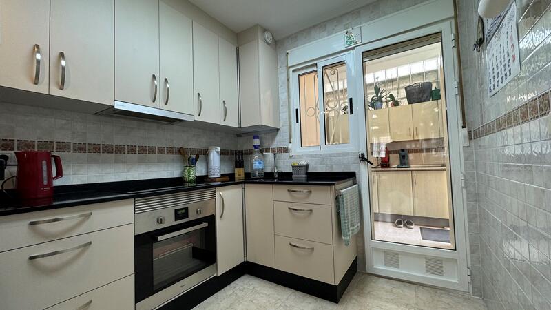 3 bedroom Townhouse for sale