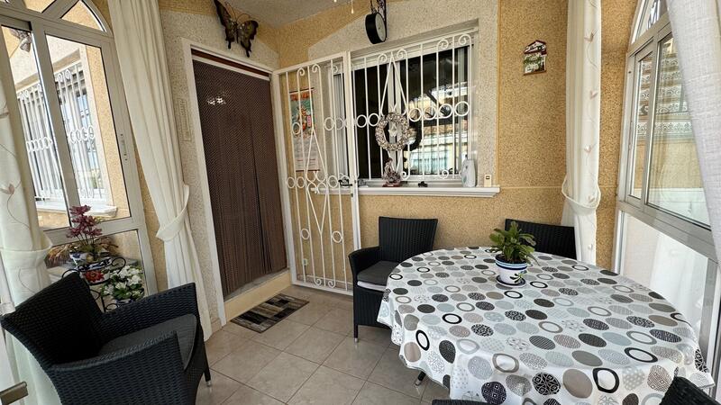 3 bedroom Townhouse for sale