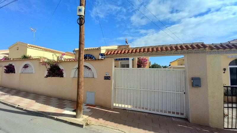 3 bedroom Villa for sale