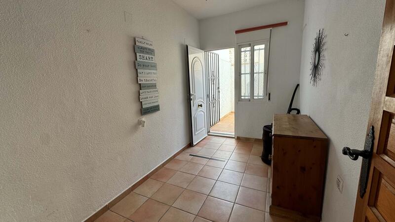 4 Schlafzimmer Stadthaus zu verkaufen