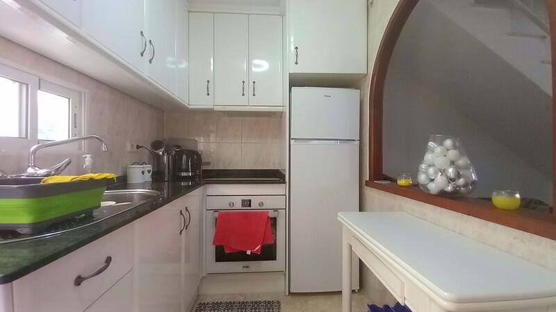 4 slaapkamer Gezinswoning Te koop