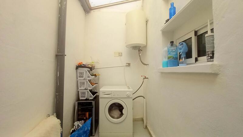 4 slaapkamer Gezinswoning Te koop
