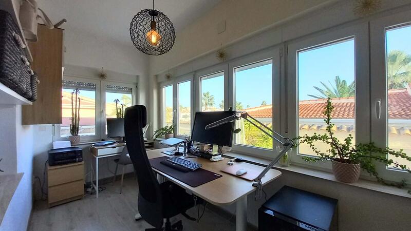 4 bedroom Villa for sale