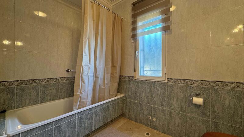 3 Cuarto Villa en venta
