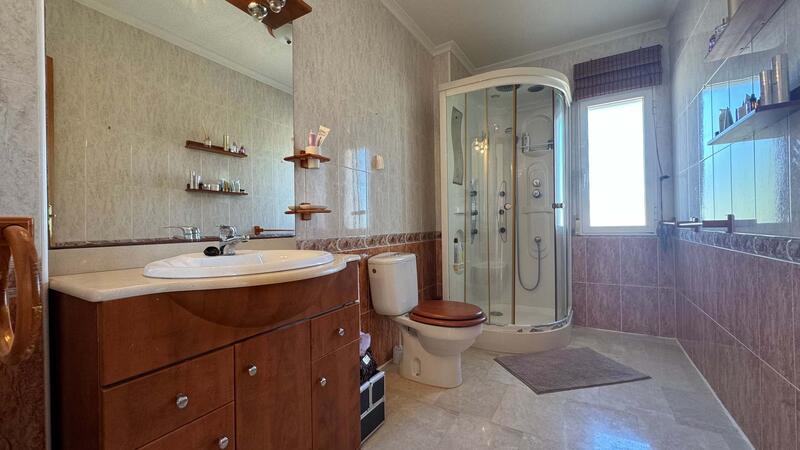 3 Cuarto Villa en venta