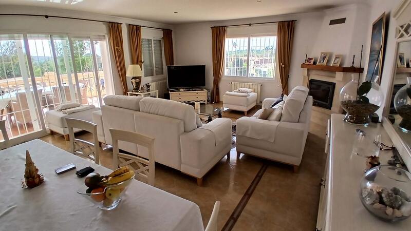 3 sovrum Villa till salu