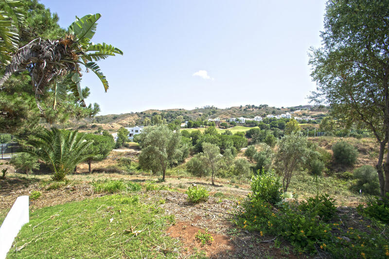 Grundstück zu verkaufen in La Cala de Mijas, Málaga