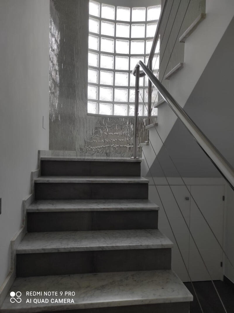 6 Cuarto Villa en venta