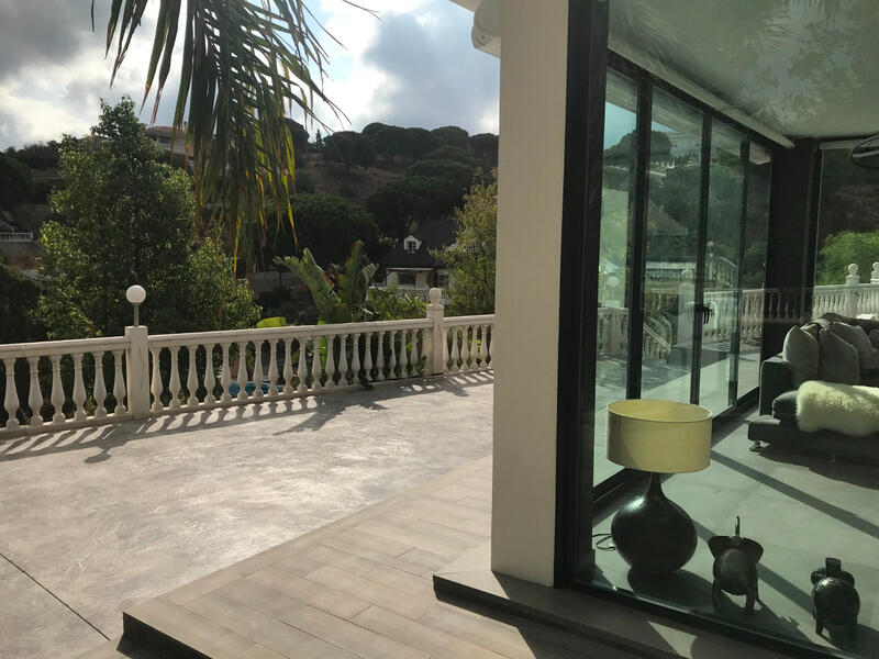 6 Cuarto Villa en venta