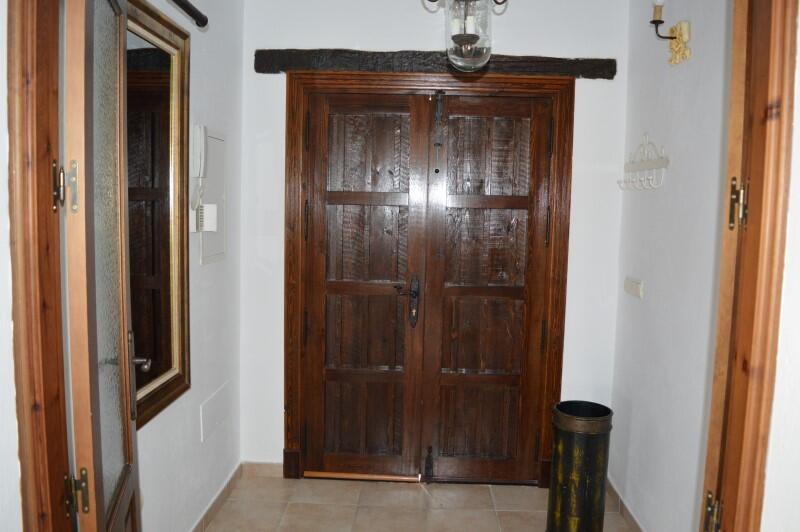 3 bedroom Country House for Long Term Rent