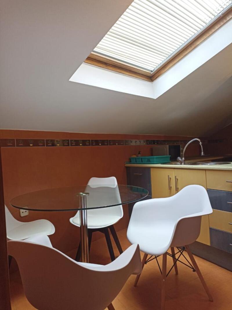 2 Schlafzimmer Appartement für Langzeitmiete