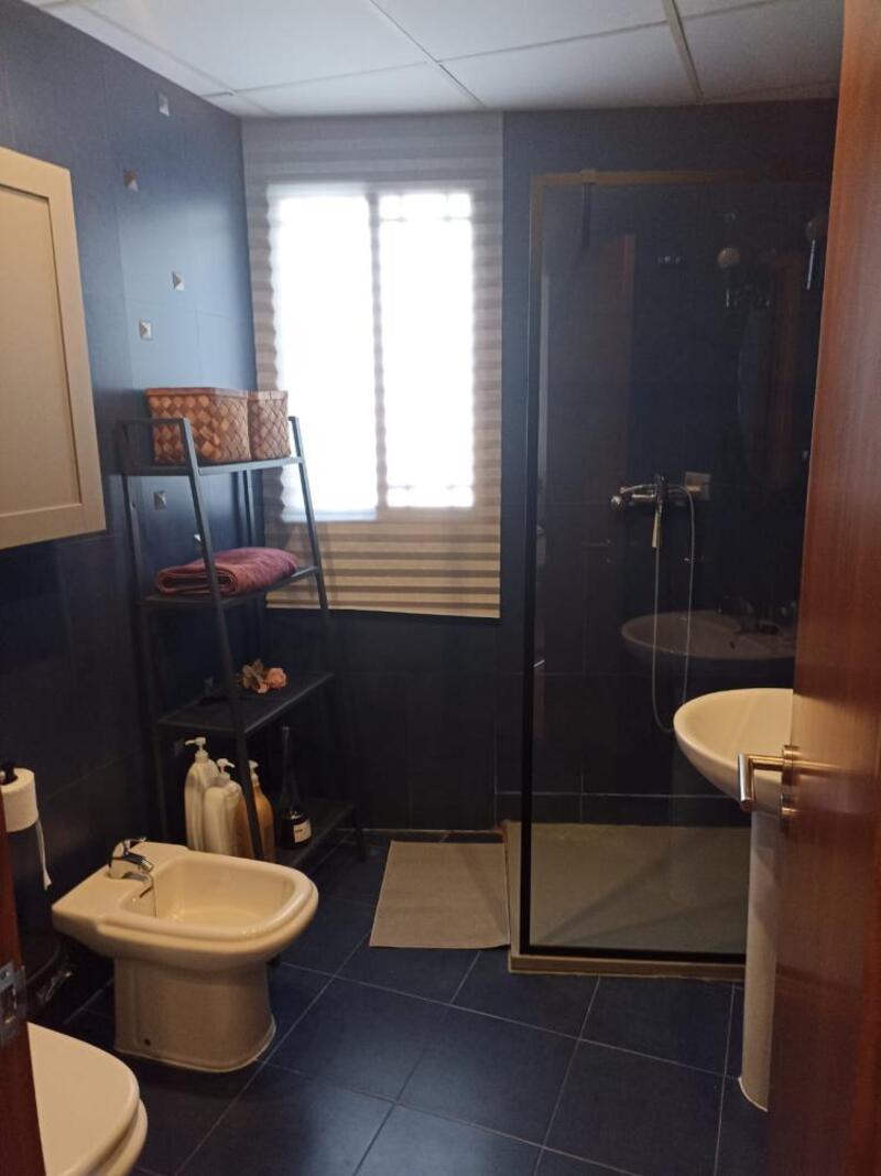 2 Schlafzimmer Appartement für Langzeitmiete