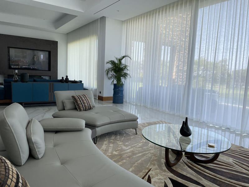 6 Cuarto Villa en venta