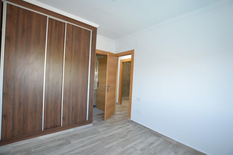 4 bedroom Country House for Long Term Rent 4 bedroom Country House for Long Term Rent