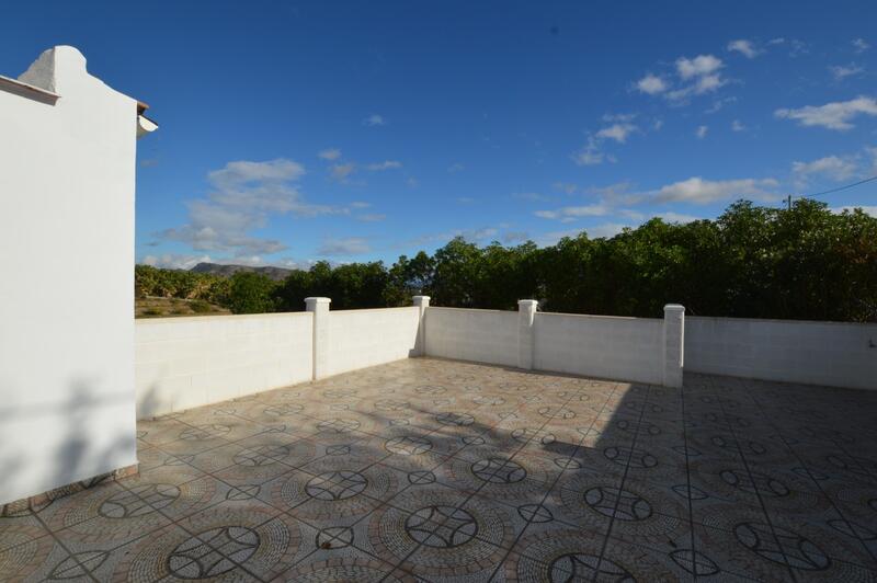 4 bedroom Country House for Long Term Rent 4 bedroom Country House for Long Term Rent