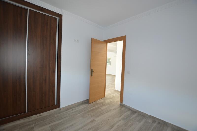 4 bedroom Country House for Long Term Rent 4 bedroom Country House for Long Term Rent