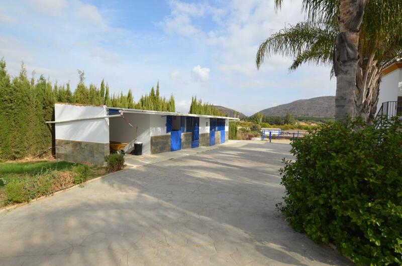 3 soveværelse Landsted til langtidsleje