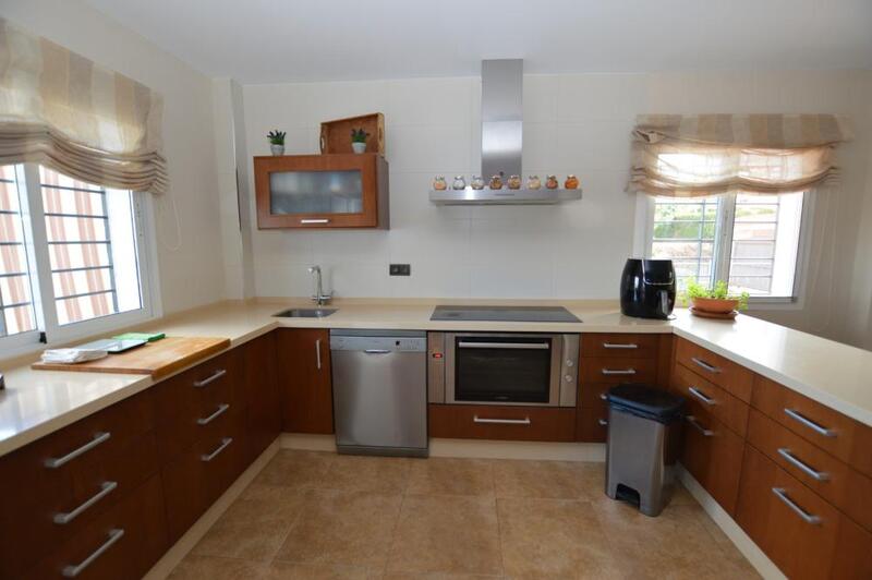 4 soveværelse Villa til salg