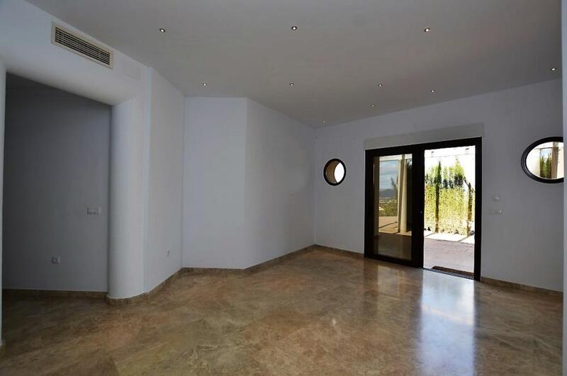 5 soveværelse Landsted til langtidsleje