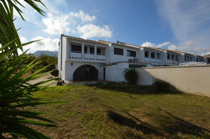 3 soveværelse Byhus til langtidsleje