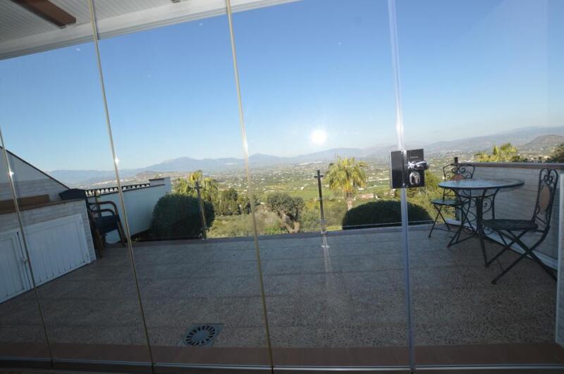 3 soveværelse Byhus til langtidsleje