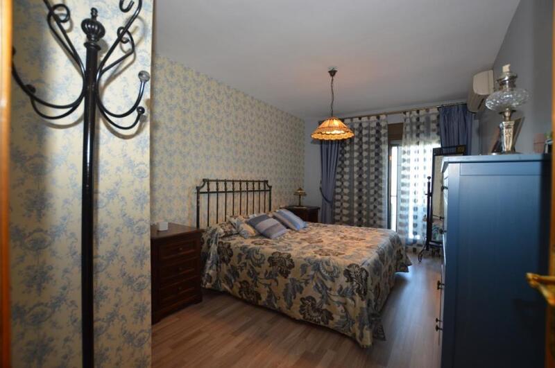 3 soveværelse Byhus til langtidsleje