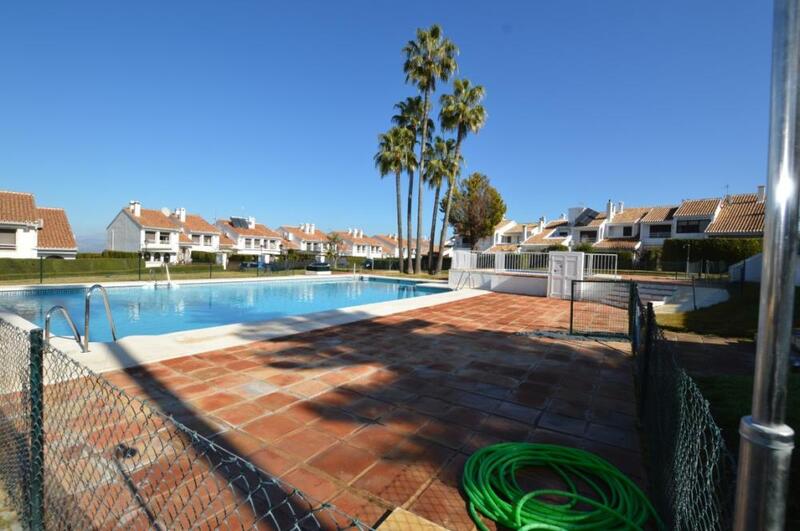 3 soveværelse Byhus til langtidsleje