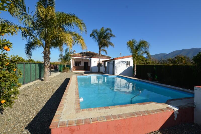 Деревенский Дом в долгосрочную аренду в Alhaurin el Grande, Málaga