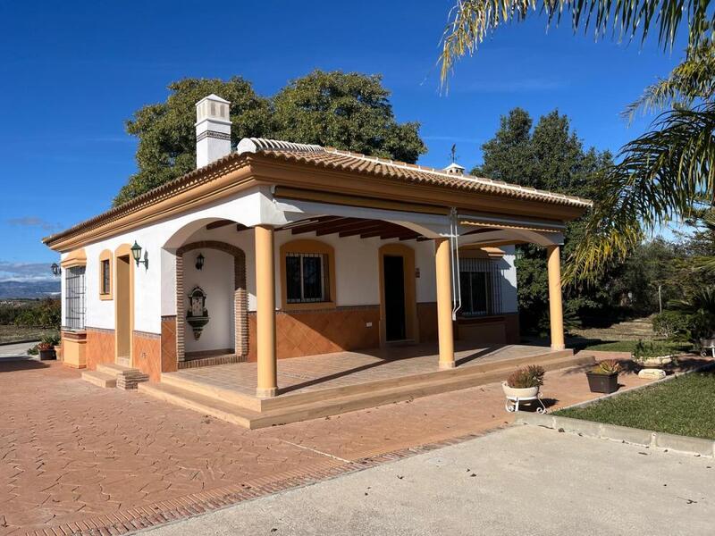 Country House for Long Term Rent in Alhaurin el Grande, Málaga