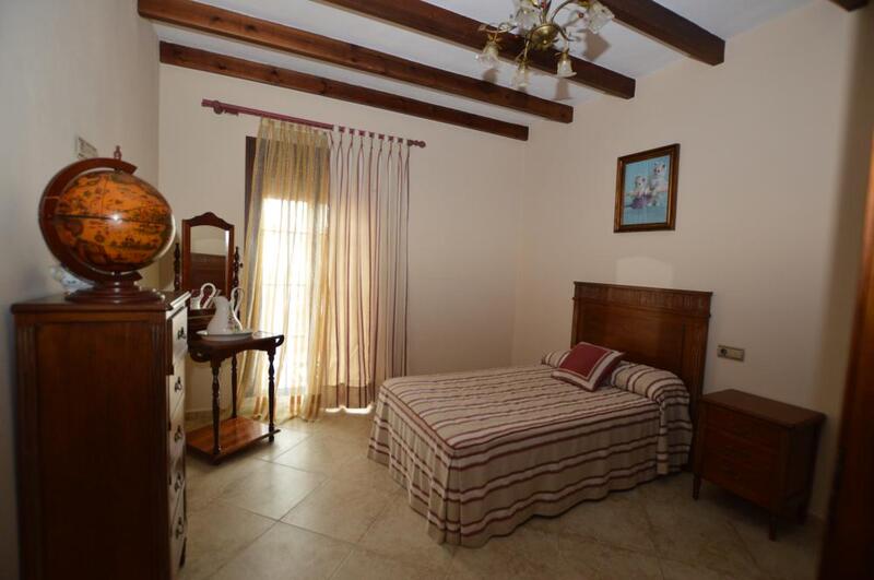 5 bedroom Villa for Long Term Rent 5 bedroom Villa for Long Term Rent