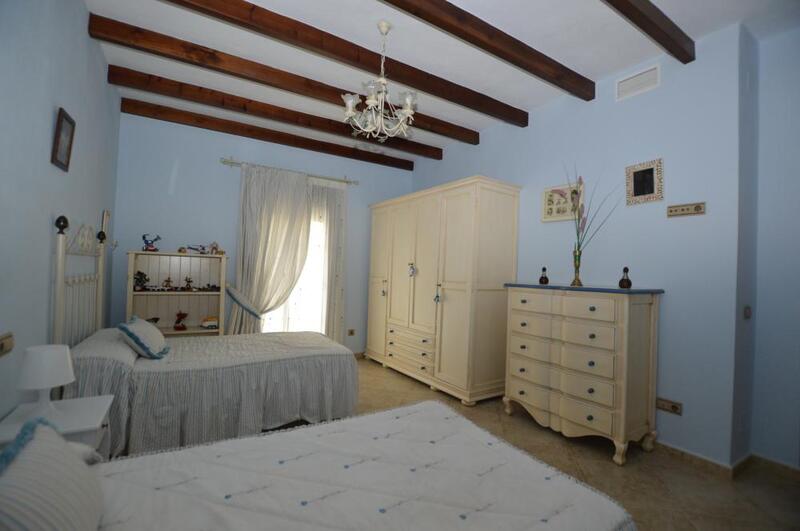 5 bedroom Villa for Long Term Rent 5 bedroom Villa for Long Term Rent