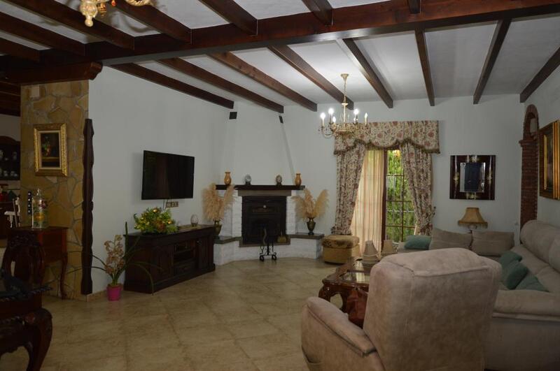 5 bedroom Villa for Long Term Rent 5 bedroom Villa for Long Term Rent